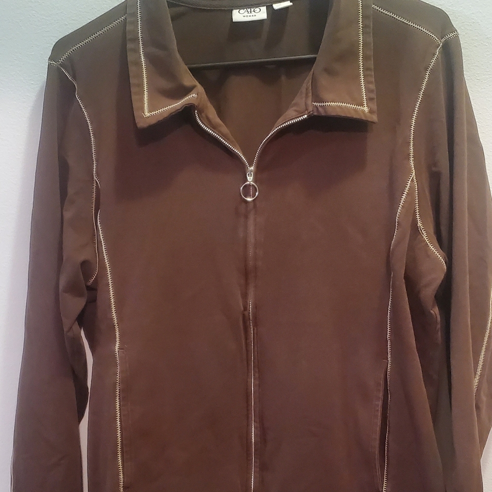 Women's zip up jacket